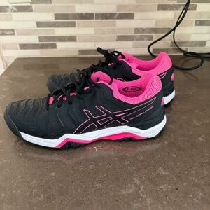Asics Black & Pink Gel-Challenger 11 Tennis Athletic Shoes Sneakers Womens 9